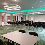 מלון Great Polonia Krakow Airport
