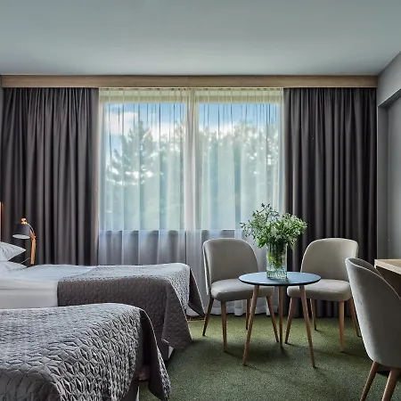Great Polonia Krakow Airport Готель 4*