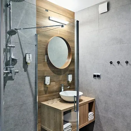 Great Polonia Krakow Airport - Ex Witek Hotell Modlniczka
