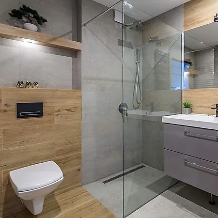 Great Polonia Krakow Airport 4* モドルニチュカ