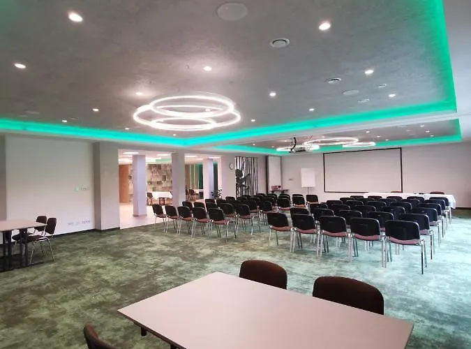 Great Polonia Kraków Airport Hotel 4*